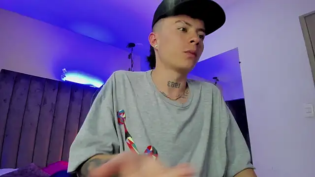 Nascary_Fox Chat XXX live