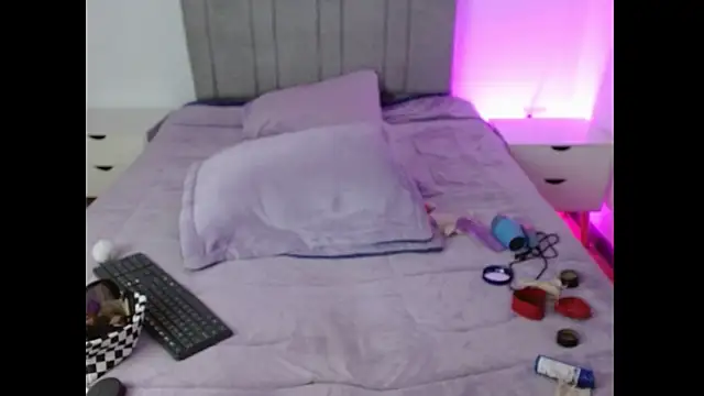 eilynro Adlı Modelin Canlı XXX Sohbeti