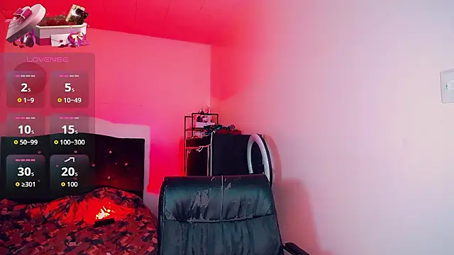 Kendall_hornyy live XXX chat