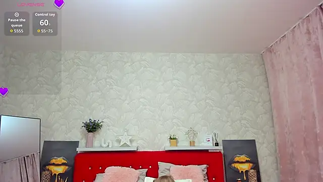 KattyPeachX Adlı Modelin Canlı XXX Sohbeti