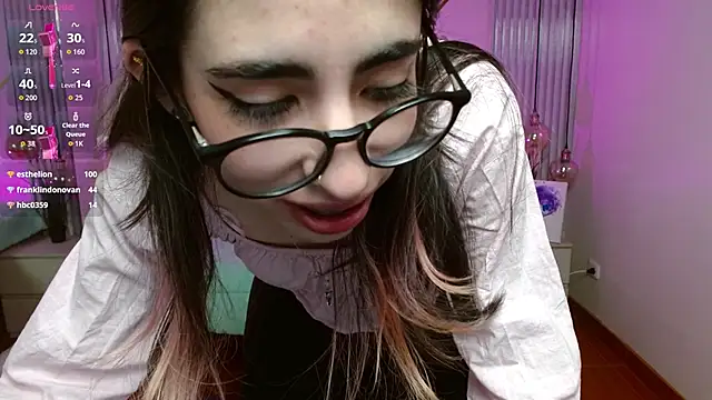 LenaRoses Adlı Modelin Canlı XXX Sohbeti