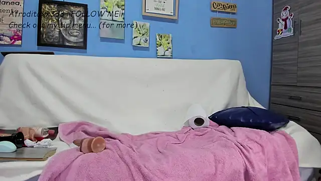 AfroditaXX333 Adlı Modelin Canlı XXX Sohbeti