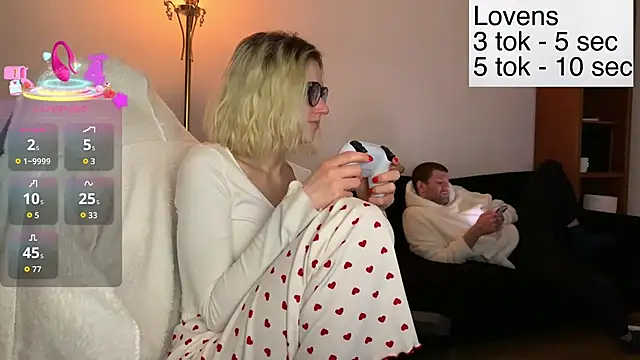 Sexy_Sweets Adlı Modelin Canlı XXX Sohbeti