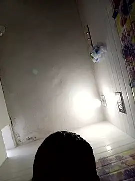 Naresh00766's Live XXX Chat