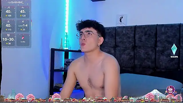 nolan_twink1's Live XXX Chat