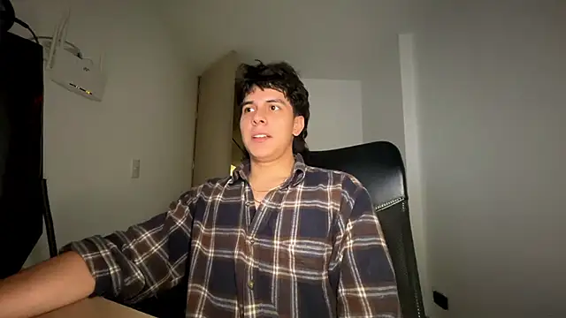 Tony_Hoffa's Live XXX Chat