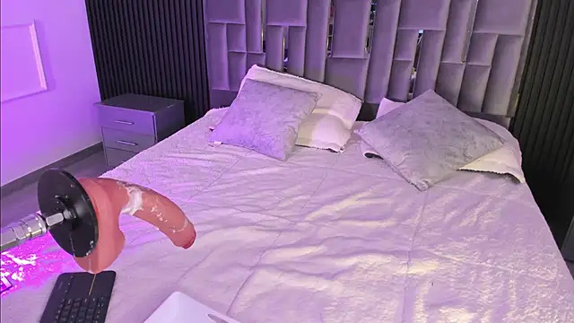 Chat +18 de LolaAngellx ao vivo