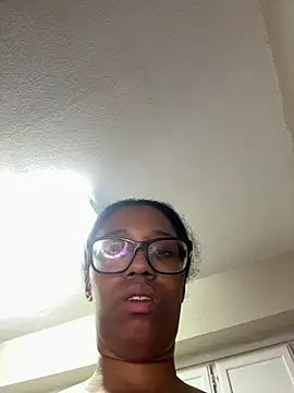 YeahhhitsBreezy's Live XXX Chat