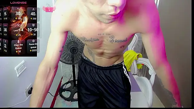 The_latin_boy's Live XXX Chat