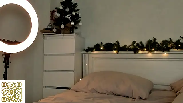 AmyForYouu Adlı Modelin Canlı XXX Sohbeti