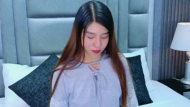 VioletFroost: απευθείας συνομιλία ΧΧΧ