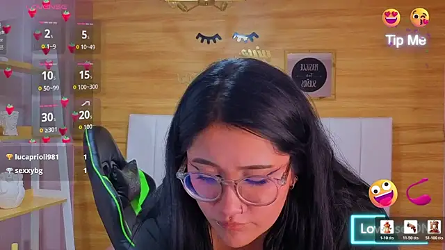 Czat XXX na żywo – delirium_a