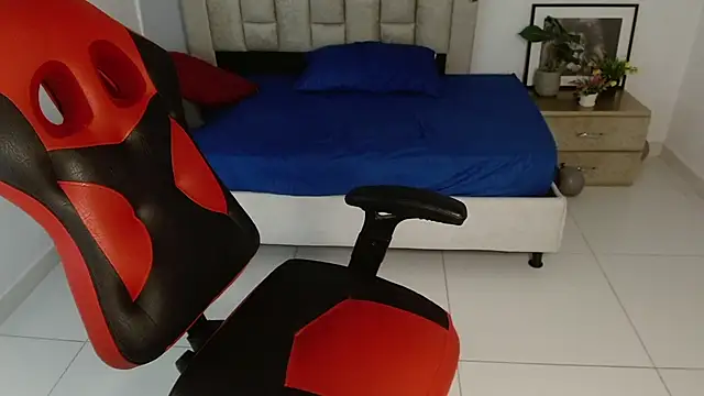 Axel_fox77: απευθείας συνομιλία ΧΧΧ