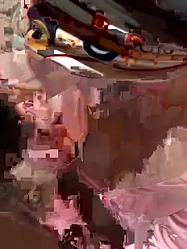 laurihott Adlı Modelin Web Kamerası Şovu