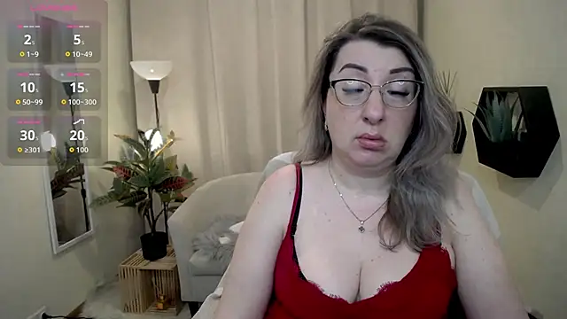 Chat +18 de KKMimiKK ao vivo