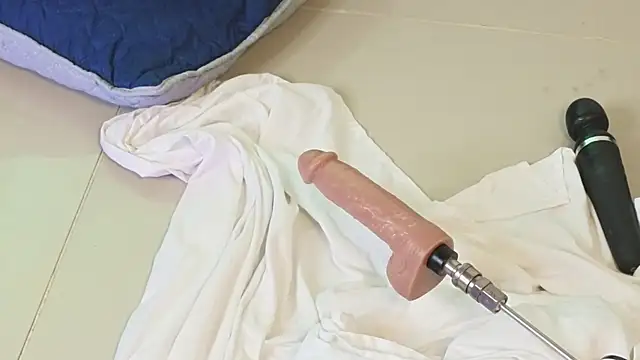 _Linoshka_1's Live XXX Chat