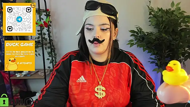 Mia_R0ss Adlı Modelin Canlı XXX Sohbeti