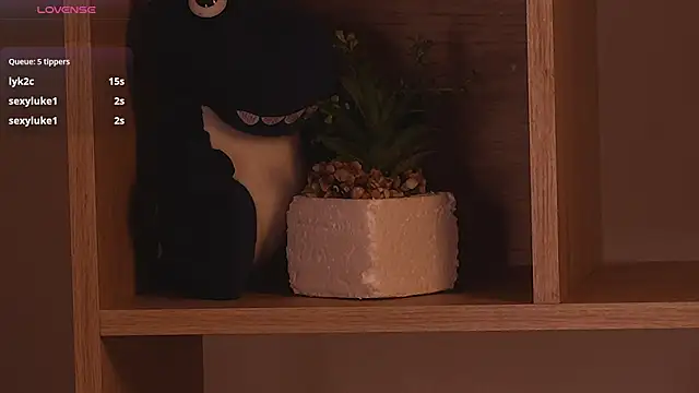 LiamDeep Adlı Modelin Canlı XXX Sohbeti