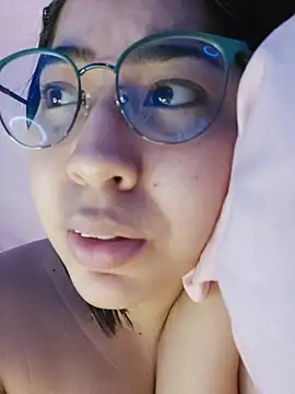 XXX chat uživo modela anni_ross