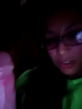 XXX chat uživo modela Lucy_jhack