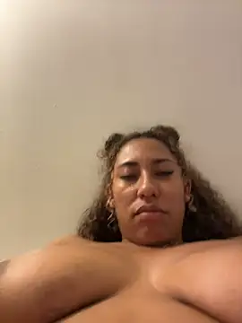 XXX chat uživo modela lauraltt