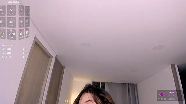 XXX chat uživo modela NikaVelvet1