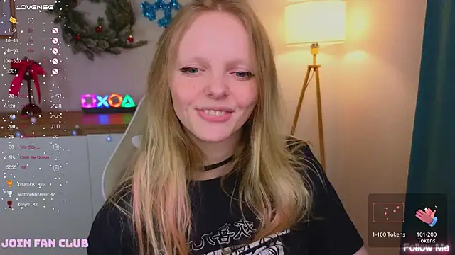 XXX chat uživo modela evangel1ne