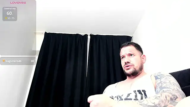 Chat XXX Live musclemonster31