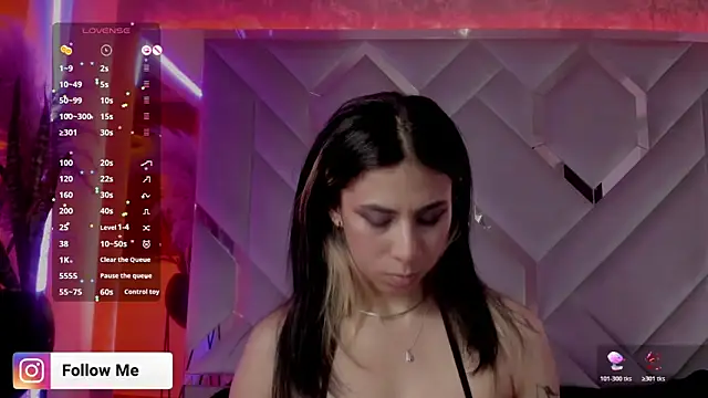 Sara_Foxx1: онлайн-секс-чат