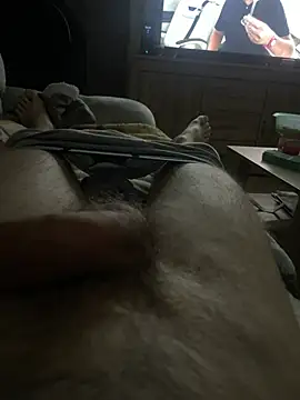 tomasek28 Adlı Modelin Canlı XXX Sohbeti