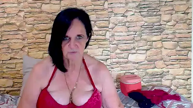 LuciousGrace élő XXX-chatje