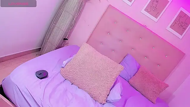 Вебкам-шоу ANNIE_DOLCE_