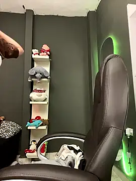 alhaana_'s Live XXX Chat