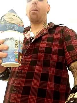 Show de Premium-Jogurt na webcam