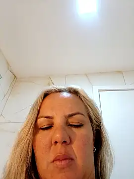 Pamelamilf's Live XXX Chat