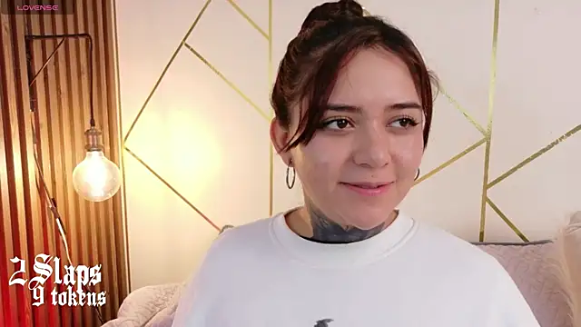 kim_blake's Live XXX Chat