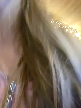 Skyellar's Live XXX Chat