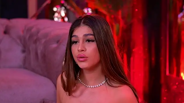 BellaNoirre's Live XXX Chat