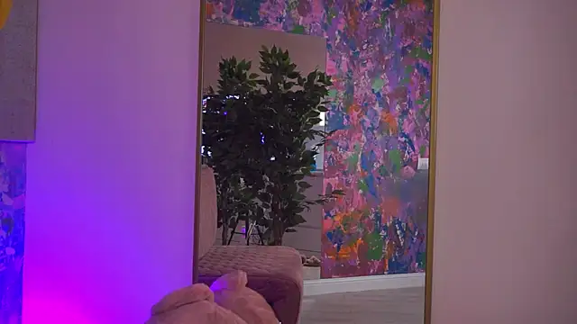 VeloraMuse's Live XXX Chat