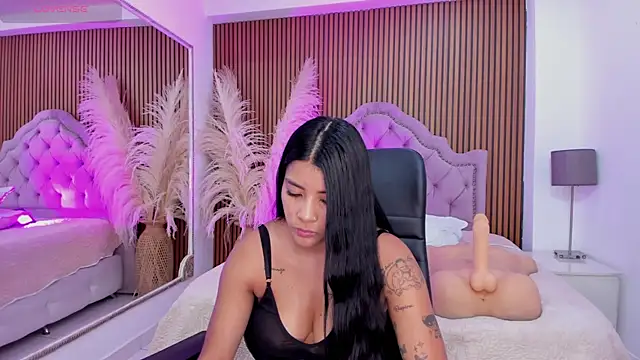 SelenaStonne Live XXX-Chat