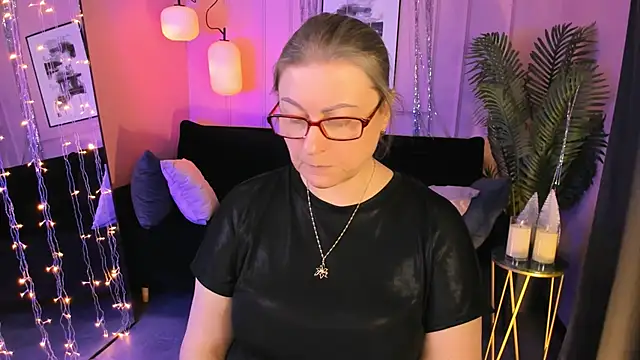 Chat XXX ao vivo de AlexandraKind