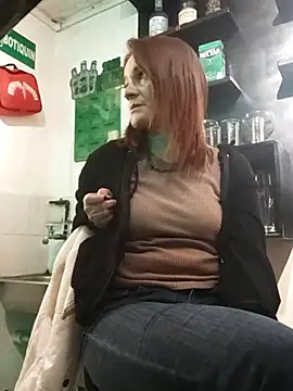 Dannial51: онлайн-секс-чат