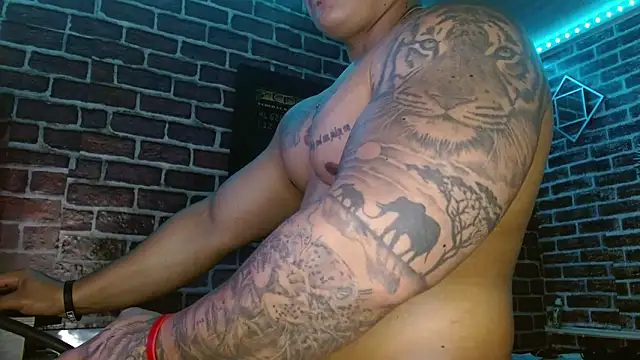 jordan_bigcock_: онлайн-секс-чат