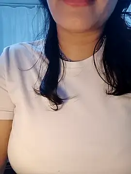 Karanfilim Adlı Modelin Canlı XXX Sohbeti