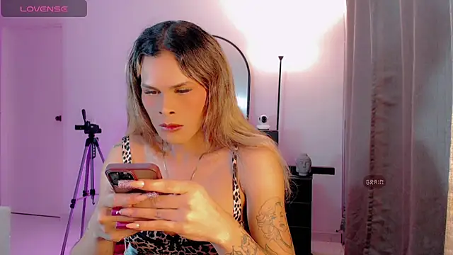 dark_sailent Chat XXX in diretta