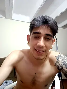 TheCofla99 élő XXX-chatje