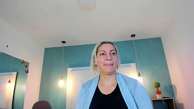 Heidy_milf's Live XXX Chat