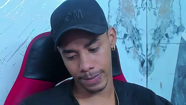 Hottwinkguys' Live XXX Chat