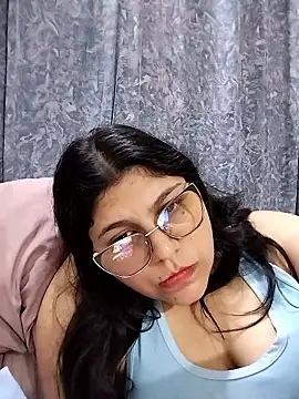 Chatroom XXX en direct de AddisonAndCouple