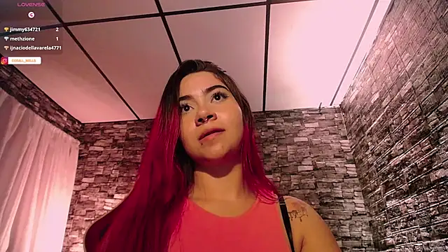 corallwells Adlı Modelin Canlı XXX Sohbeti
